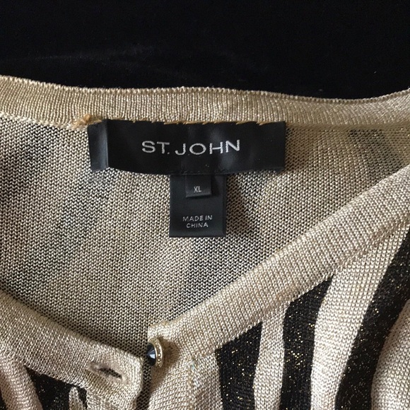 Sweater - Picture 3 of 3